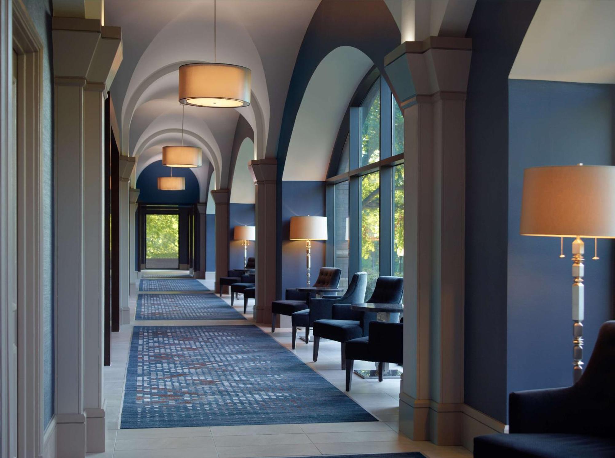 Hilton Atlanta Northeast Hotel Norcross Bagian luar foto