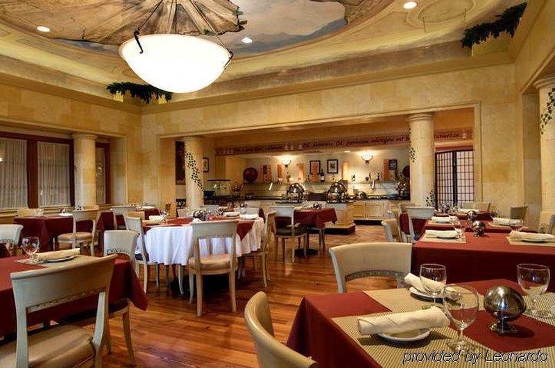 Hilton Atlanta Northeast Hotel Norcross Restoran foto